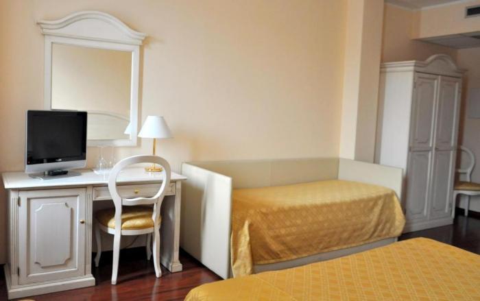 איסאו International Hotel חדר תמונה