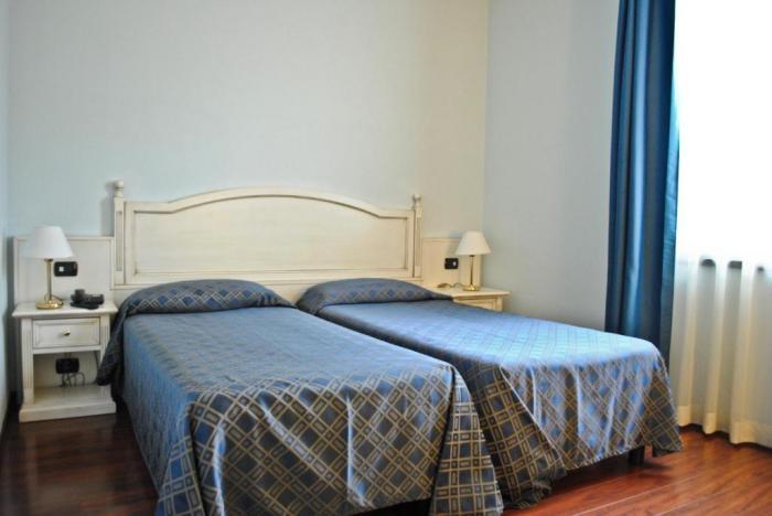 איסאו International Hotel חדר תמונה