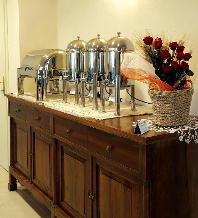איסאו International Hotel מראה חיצוני תמונה